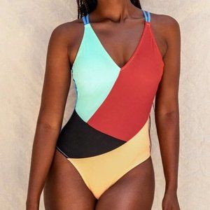 NWT Orange Black Color Block One Piece Bathing Suit Size Large.